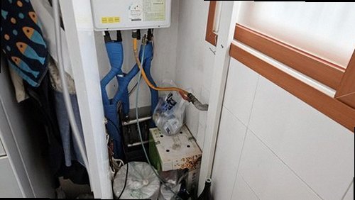 마포구 누수탐지 천장에 생긴 누수 흔적과 점검 준비 모습