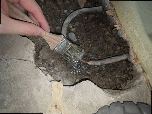 대전 서구 누수탐지 누수 전 벽면에 번진 물자국과 습기 흔적