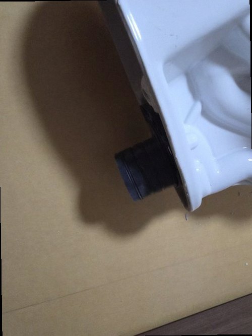 동탄구 누수탐지 천장 누수 흔적과 주방 싱크대 하부 배관을 비교 점검하는 현장