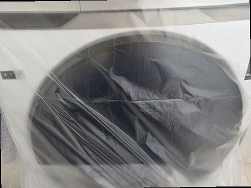 기흥구 누수탐지 천장에 발생한 물자국과 누수 피해를 확인하는 모습