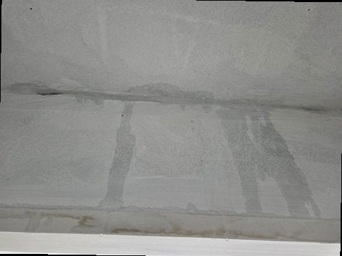 여주 누수탐지 수도계량기 별침과 누수 피해 흔적을 확인하는 모습