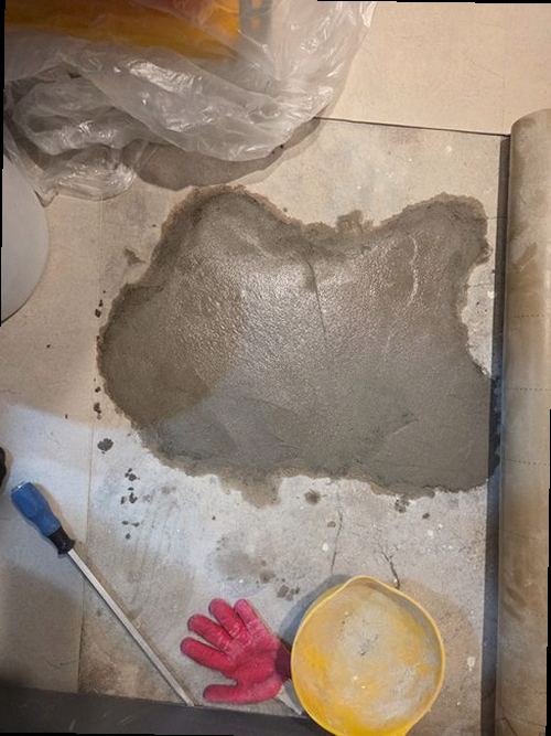 대전 동구 누수탐지 천장에 번진 누수 얼룩과 점검 전 현장 모습