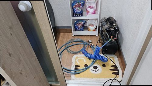 수지구 누수탐지 누수 원인 확인 후 부분 보수와 마감 복구가 완료된 실내