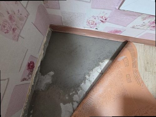 덕양구 누수탐지 천장에 나타난 누수 흔적과 변색된 마감면