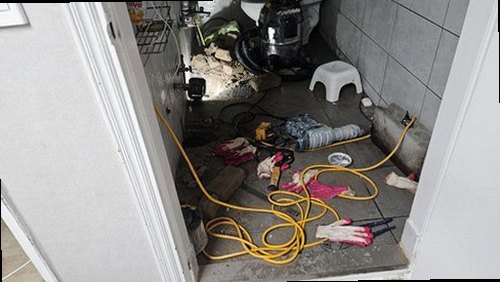 부평구 누수탐지 수도계량기 별침 확인과 배관 압력 검사 장비 이미지