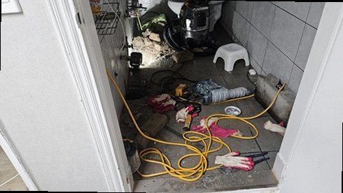 단원구 누수탐지 수도계량기 별침과 거실 천장 물자국을 확인하는 현장