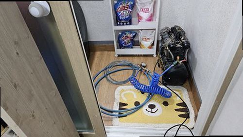 수정구 누수탐지 벽면 변색과 천장 물자국을 확인하는 누수 점검 현장