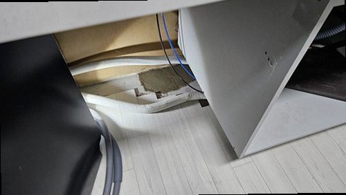 인천 누수탐지 싱크대벽지물샘 왜 물자국은 반복될까?
